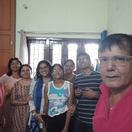 Shanti Niketan Hostel And Homestay Варанасі Екстер'єр фото